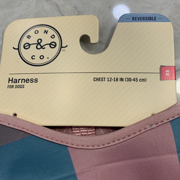 👑 NWT Bond & Co Reversible Harness NWT Large, Medium, Sm, XS *BENEFITS ANIMALS* - Picture 9 of 10